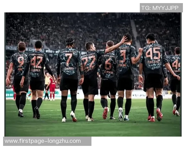 今晚拜仁慕尼黑对阵弗赖堡赛前全面分析与战术预测 今晚拜仁慕尼黑对阵弗赖堡赛前全面分析与战术预测